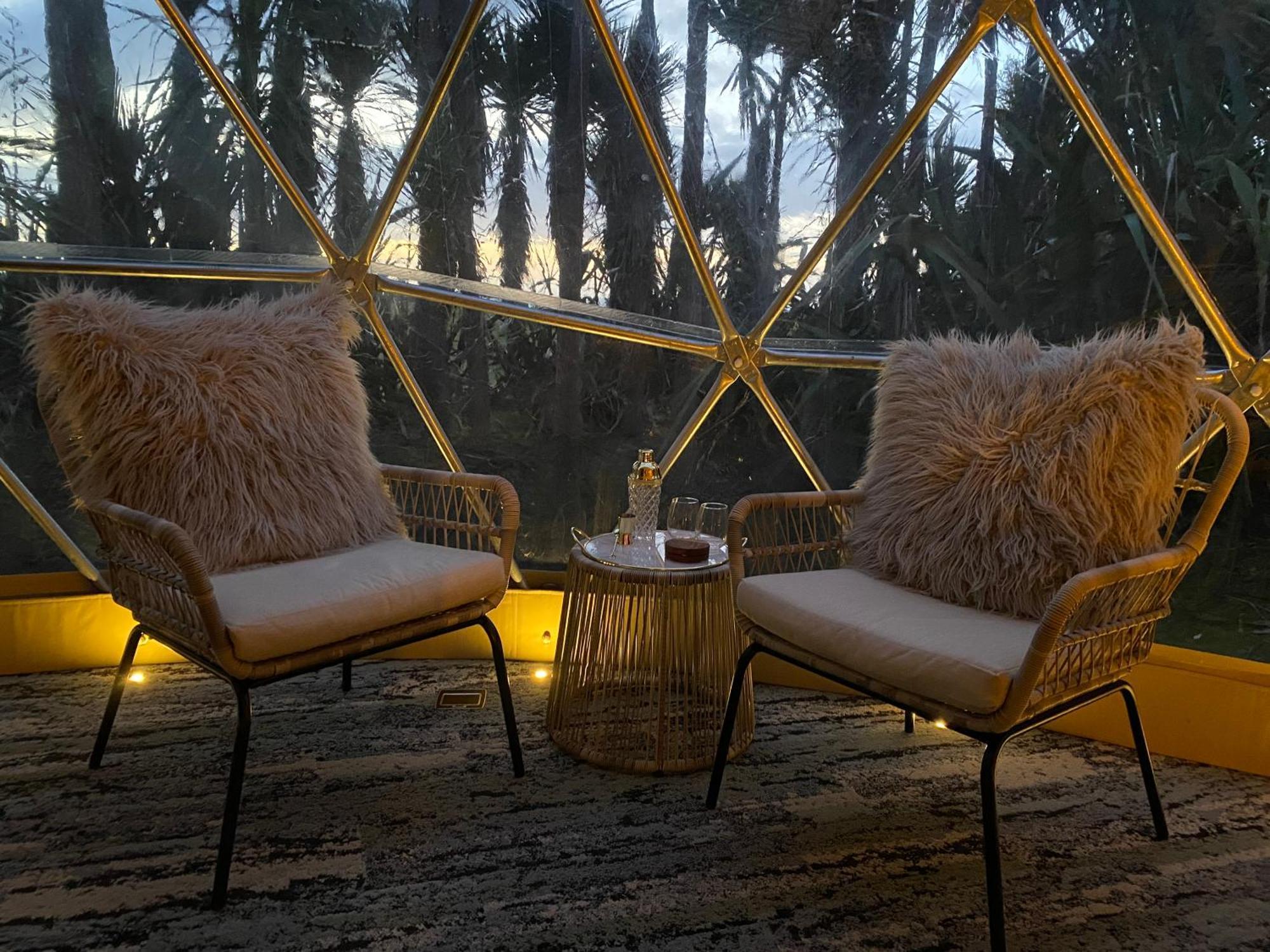 Ross Beach Top10 Holiday Park Екстер'єр фото